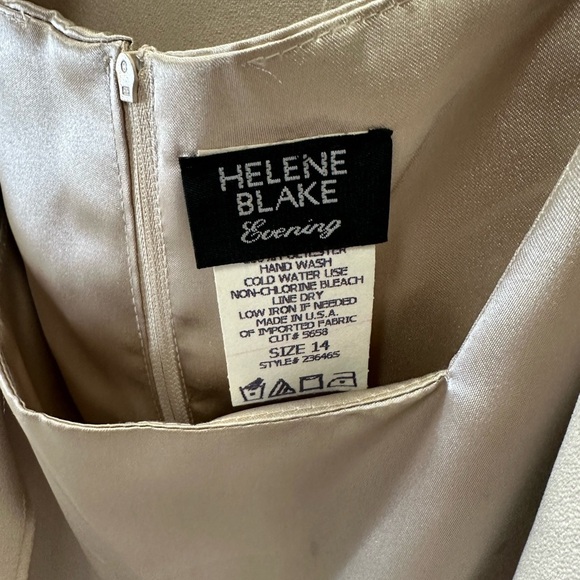 Elegant Cream and Gold Women's Suit Dress - Picture 2 of 5